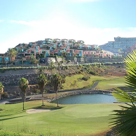 Salobre Golf Dos Luxury Retreat In Gran Canaria Private Outdoor Heatable Pool Bbq Facilities Shaded Outdoor Dining Area Salobre Golf, Вилла *